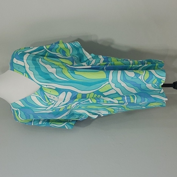 Escapada Living Other - Escapade Living pool coverup size large NWT